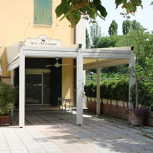 Guest house Gli Alloggi De Il Piccolo Borgo Castel Maggiore